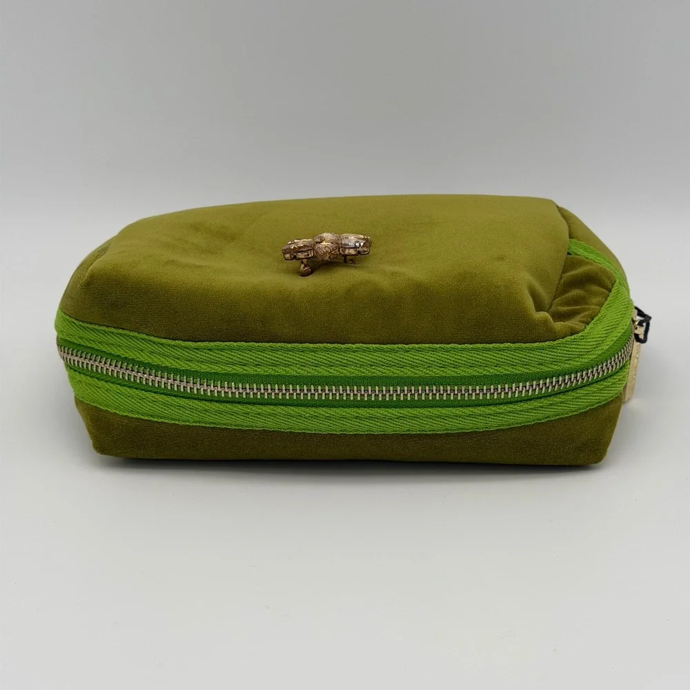 Sixton London Makeup Cosmetic Bag Green Velvet w/ Star Pin